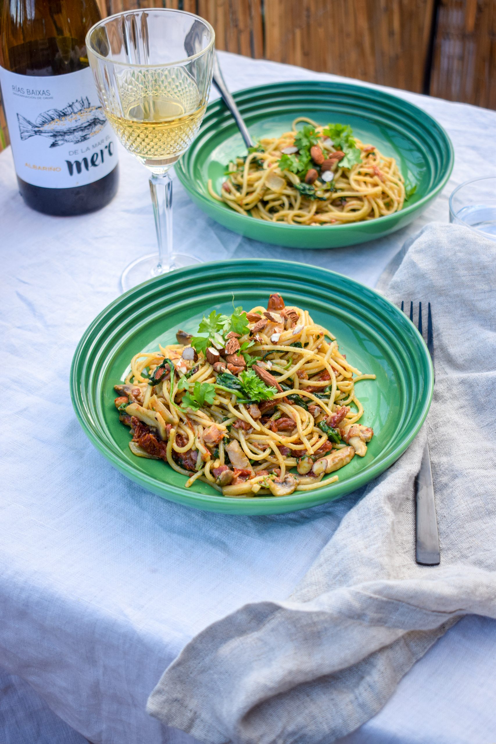 Cremet spaghetti med gorgonzola og svampe