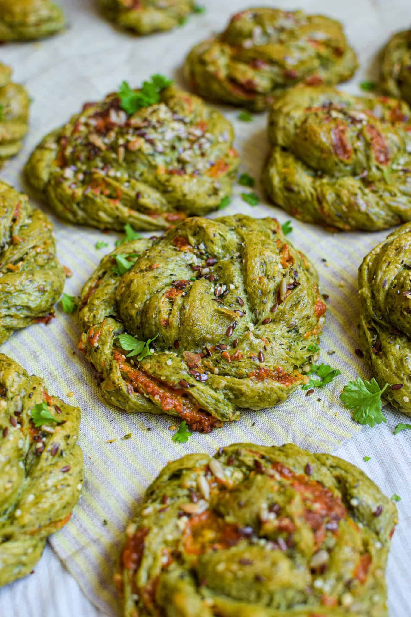 Spinatsnurrer med cheddar og persille