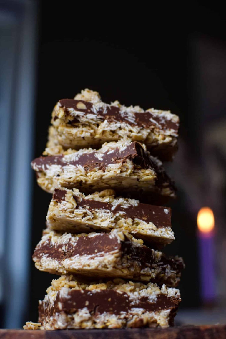 Havregrynsbar med peanutbutter og chokolade