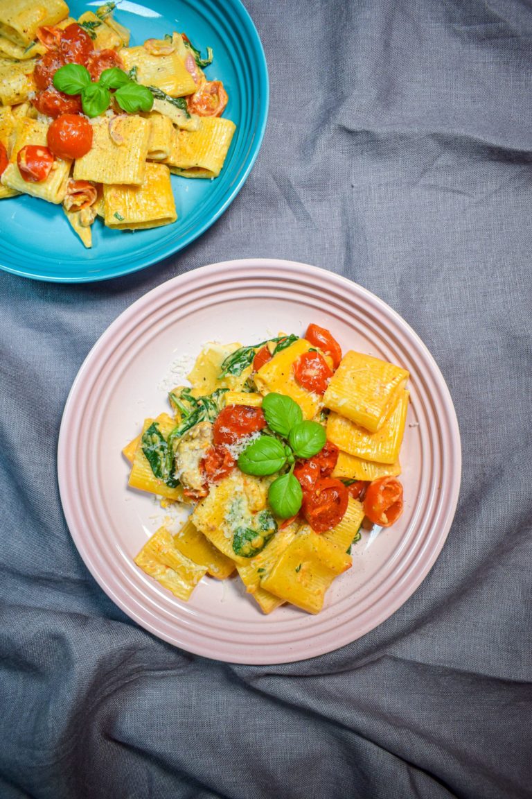 Pasta med mascarpone og bagte tomater 10
