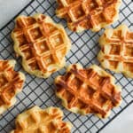 belgiske vafler med vaniljeis