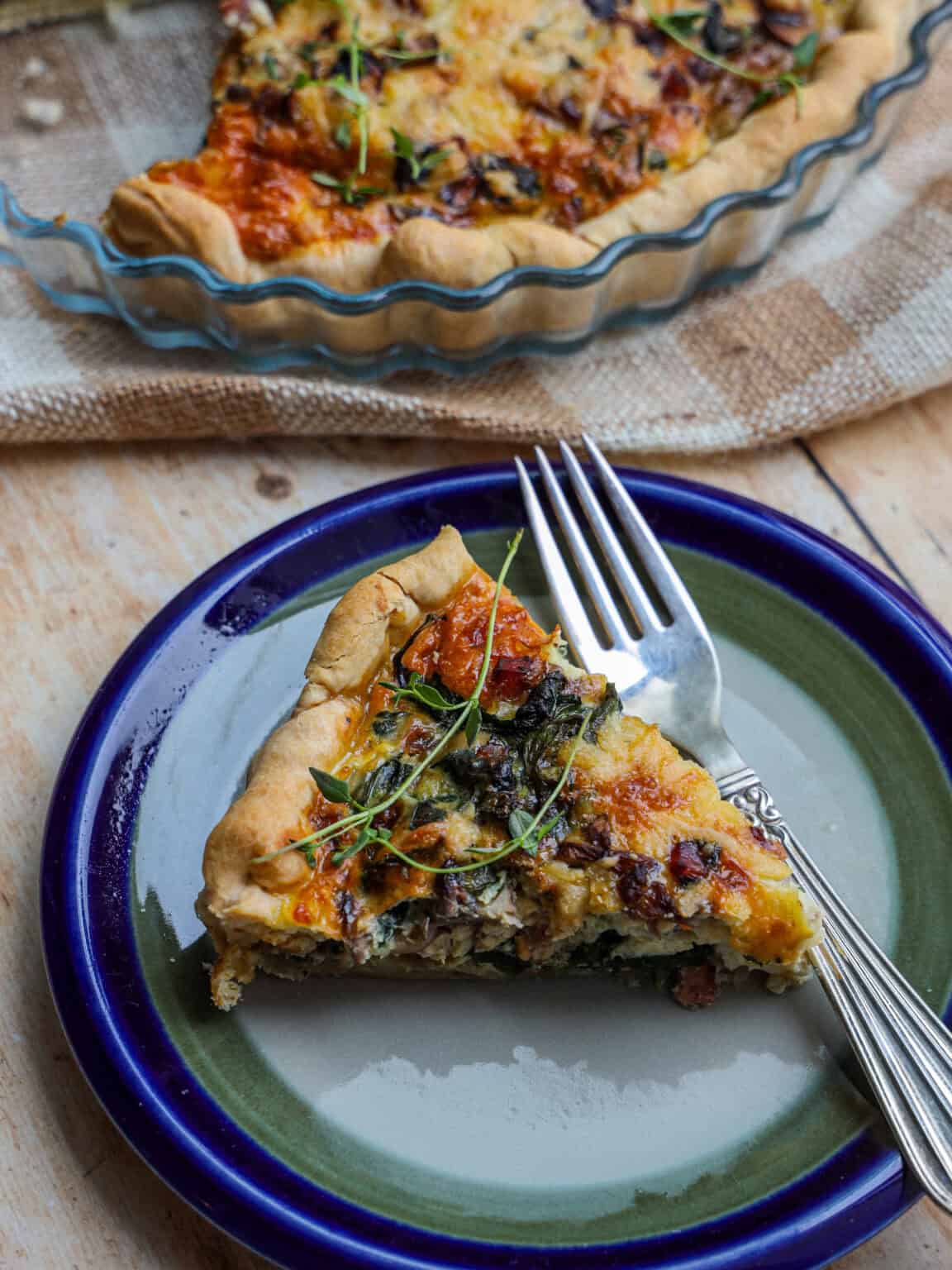 Laksetærte med spinat - nem og sund tærteopskrift