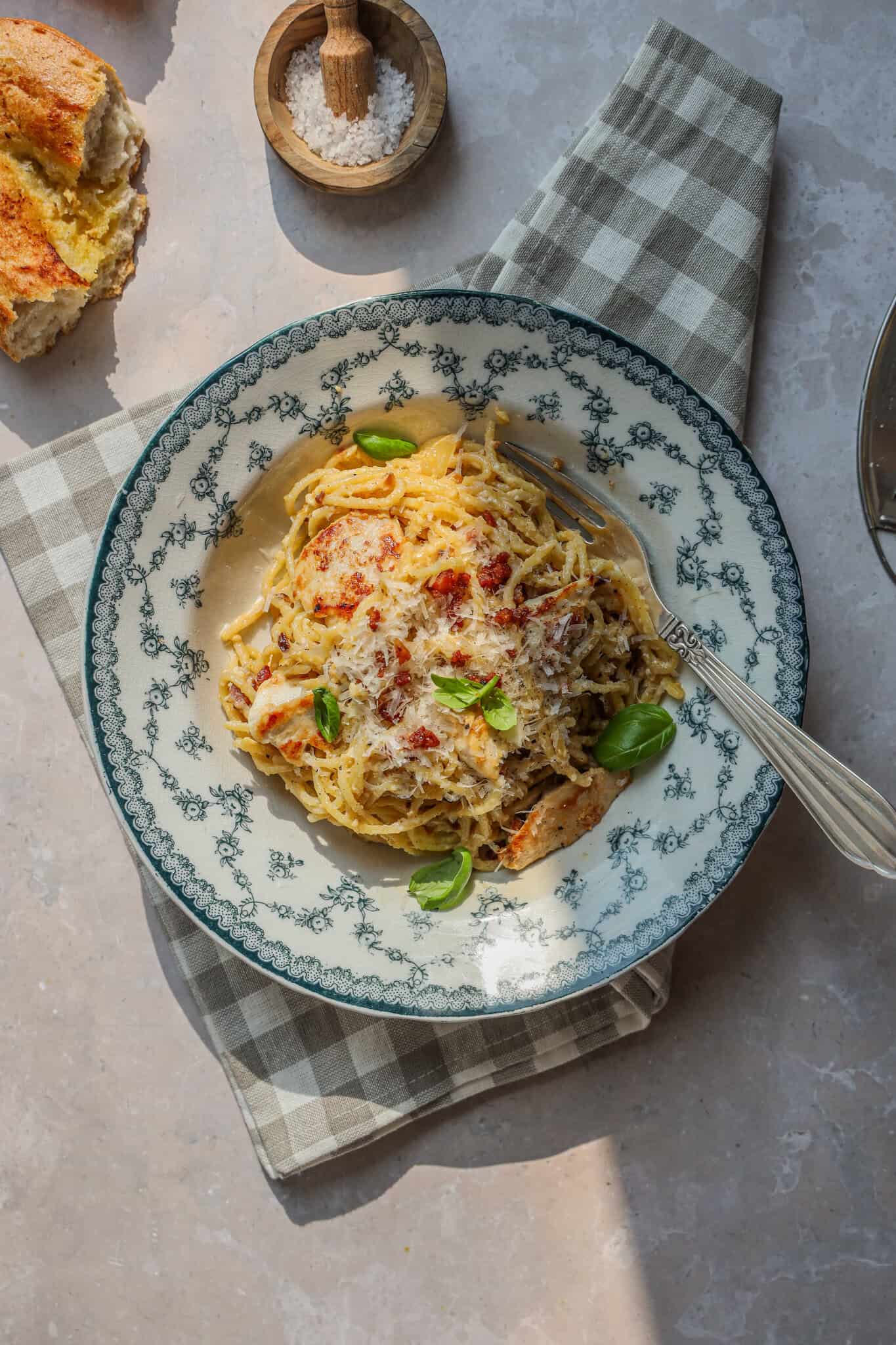 Pasta carbonára med kylling