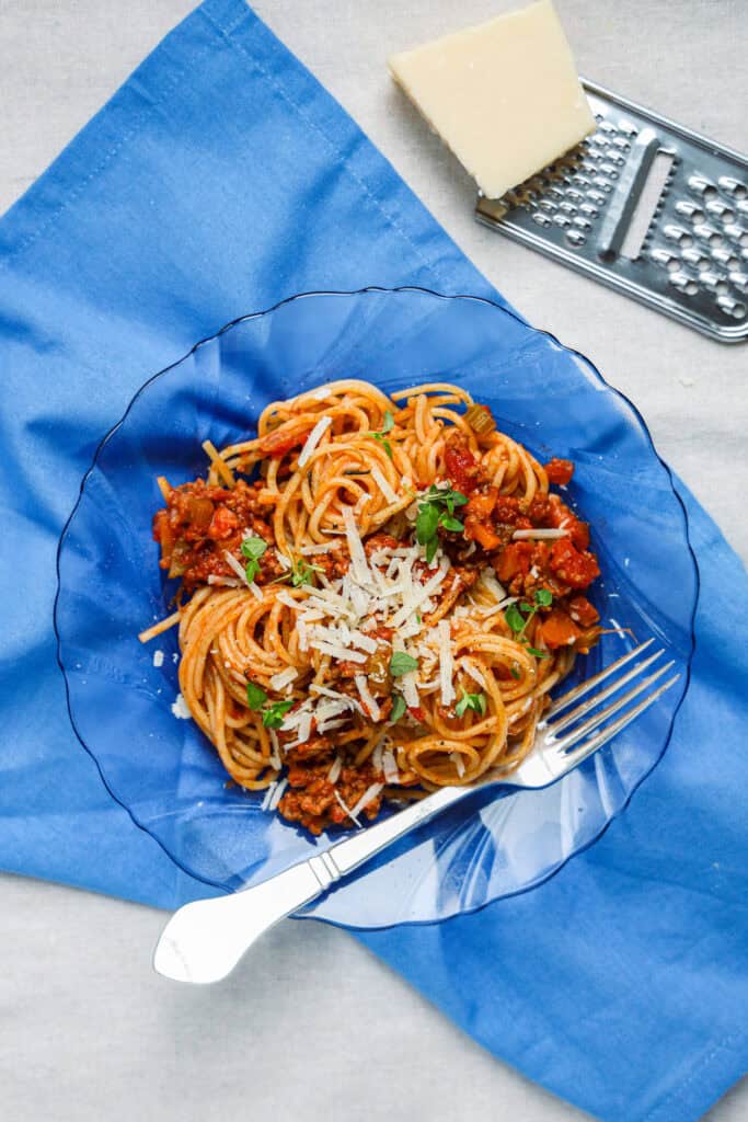 Spaghetti med kødsovs