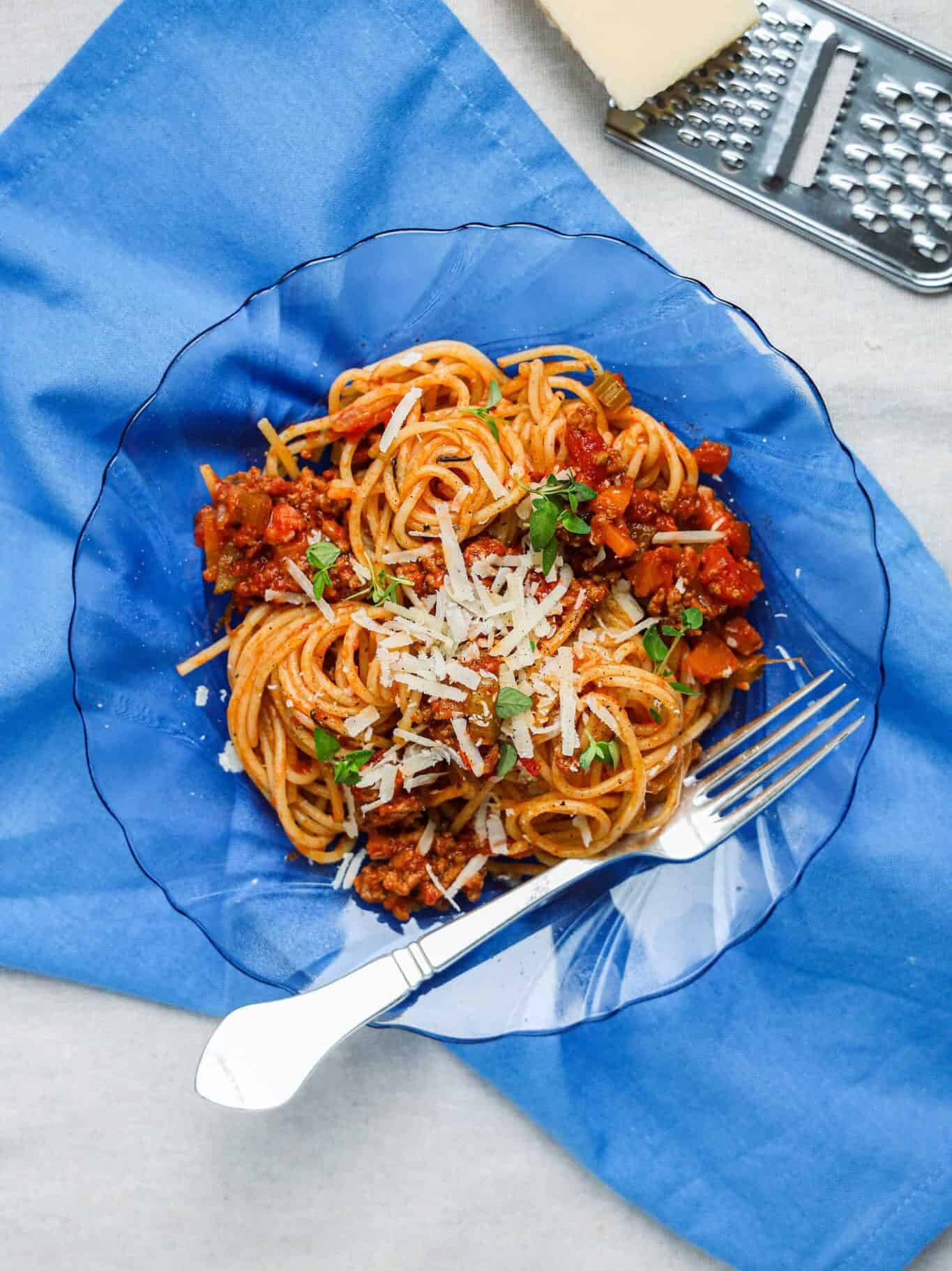 Spaghetti med kødsovs