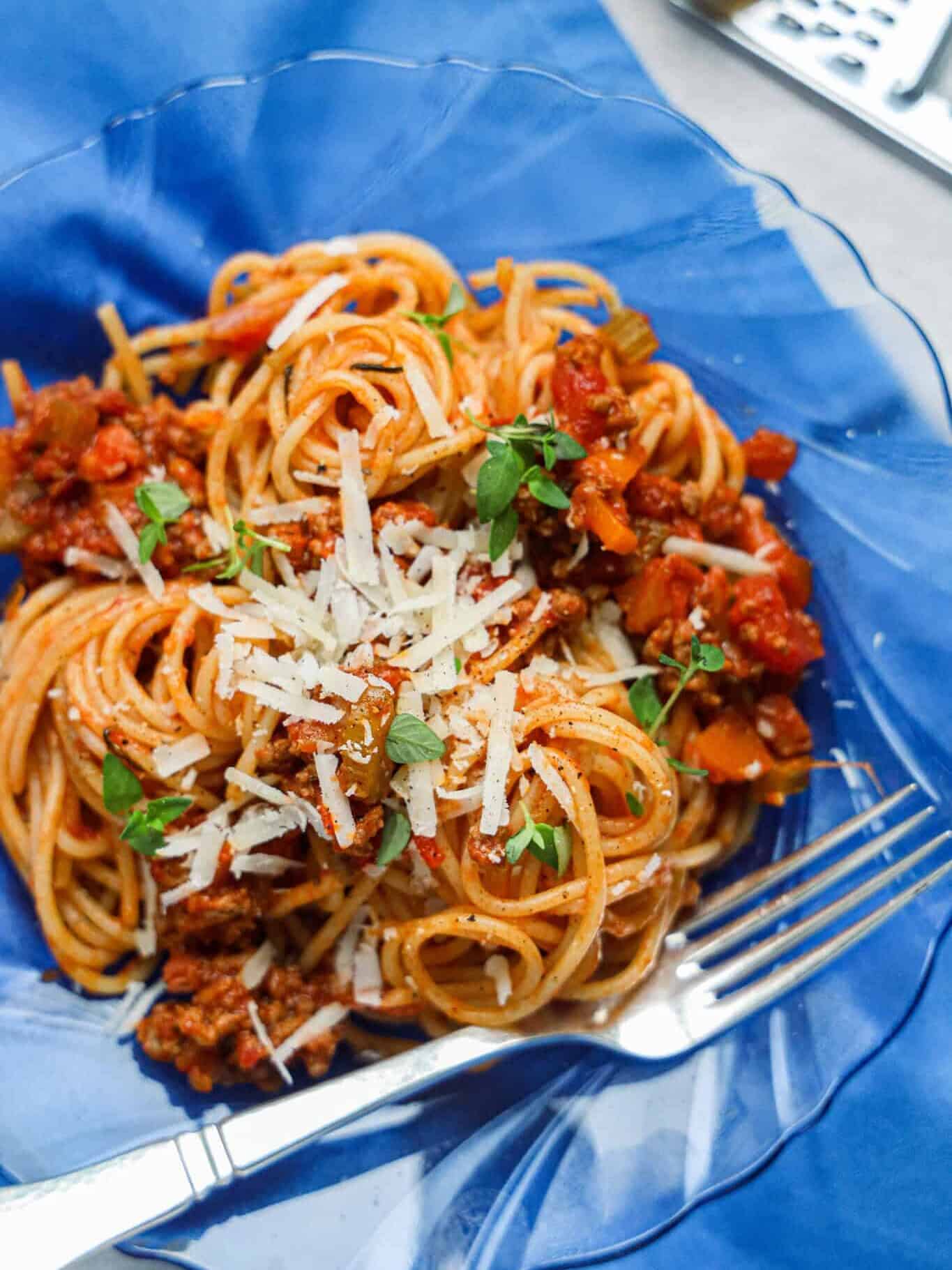 Spaghetti med kødsovs