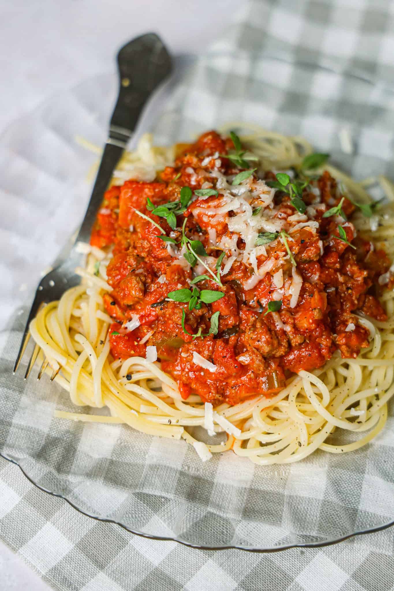 Spaghetti med kødsovs