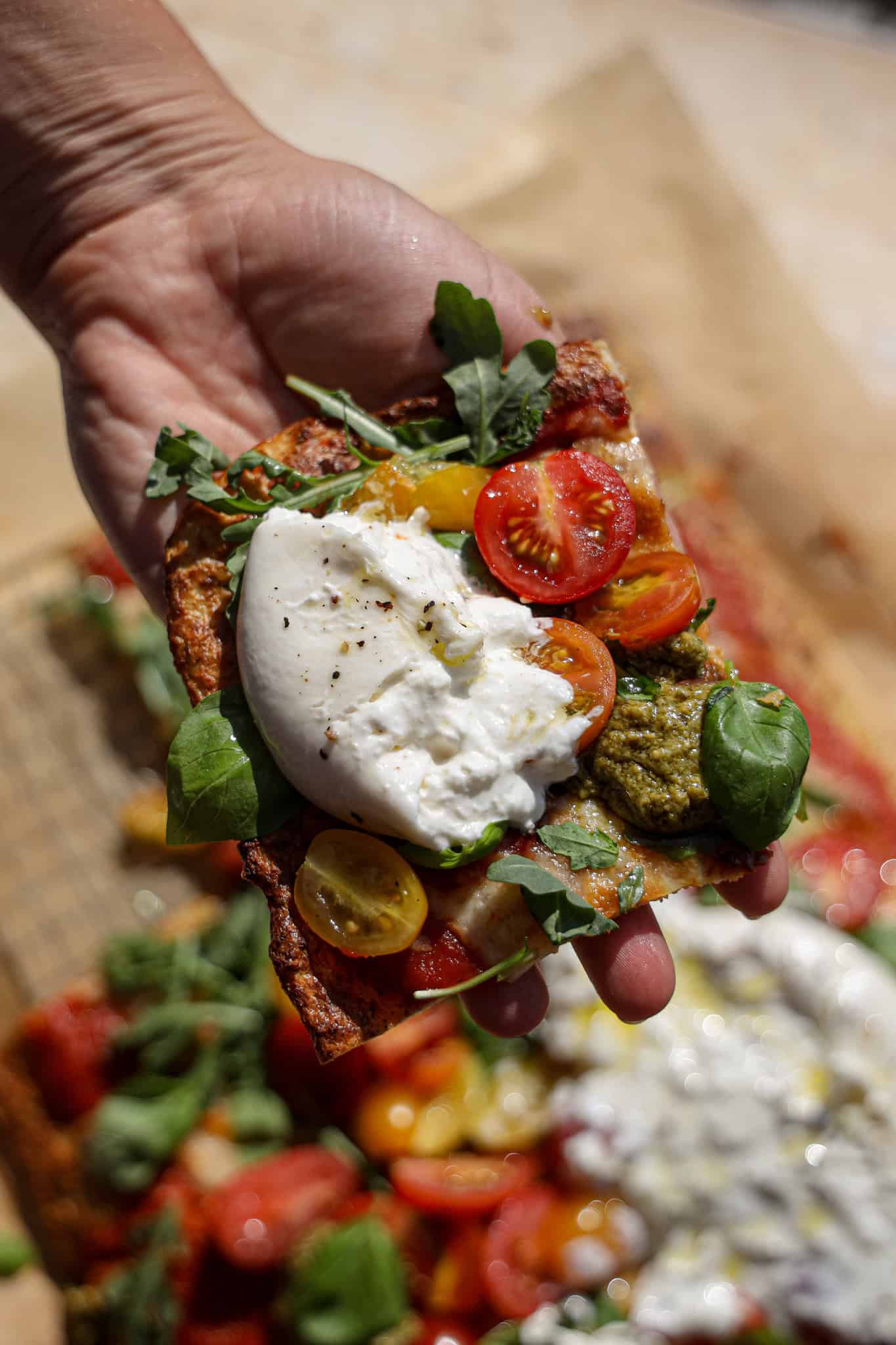 Blomkålspizza med blomkålsbund