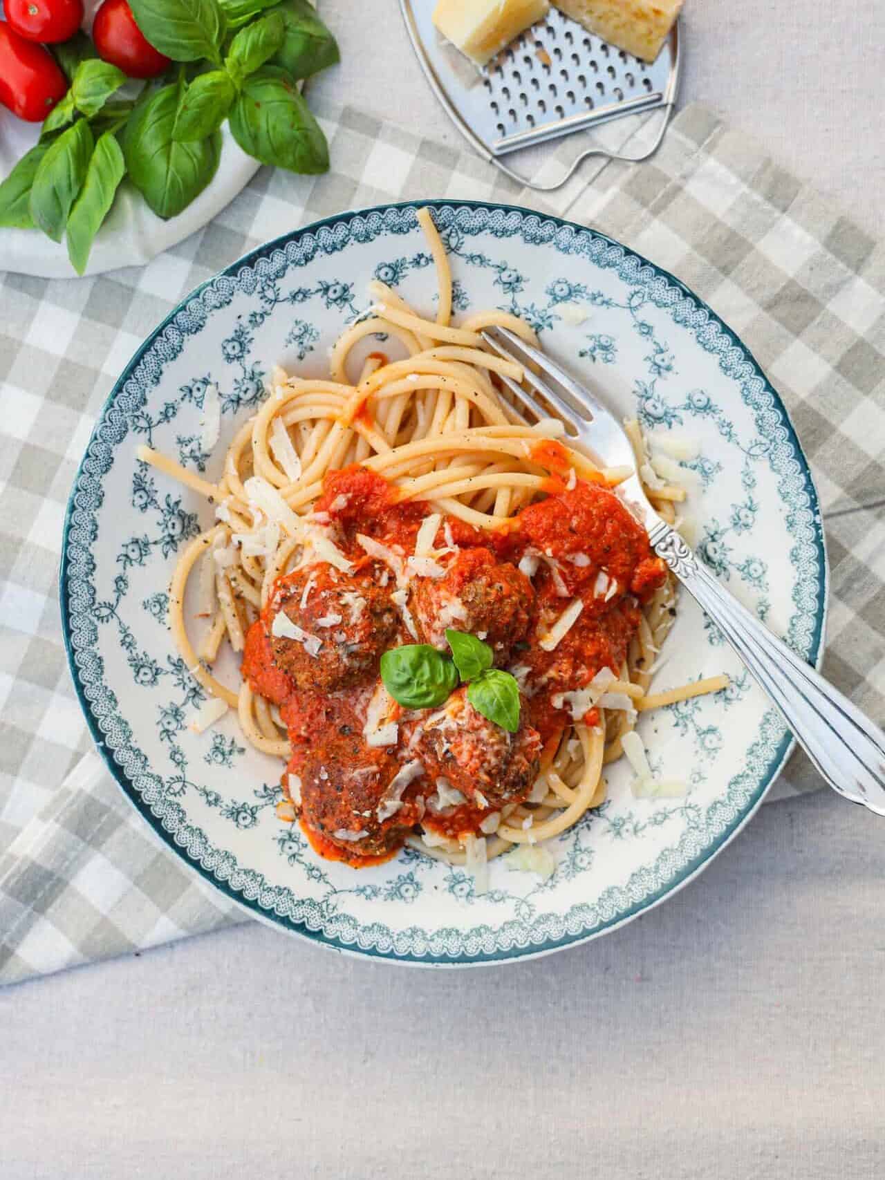 Pasta med kødboller 1