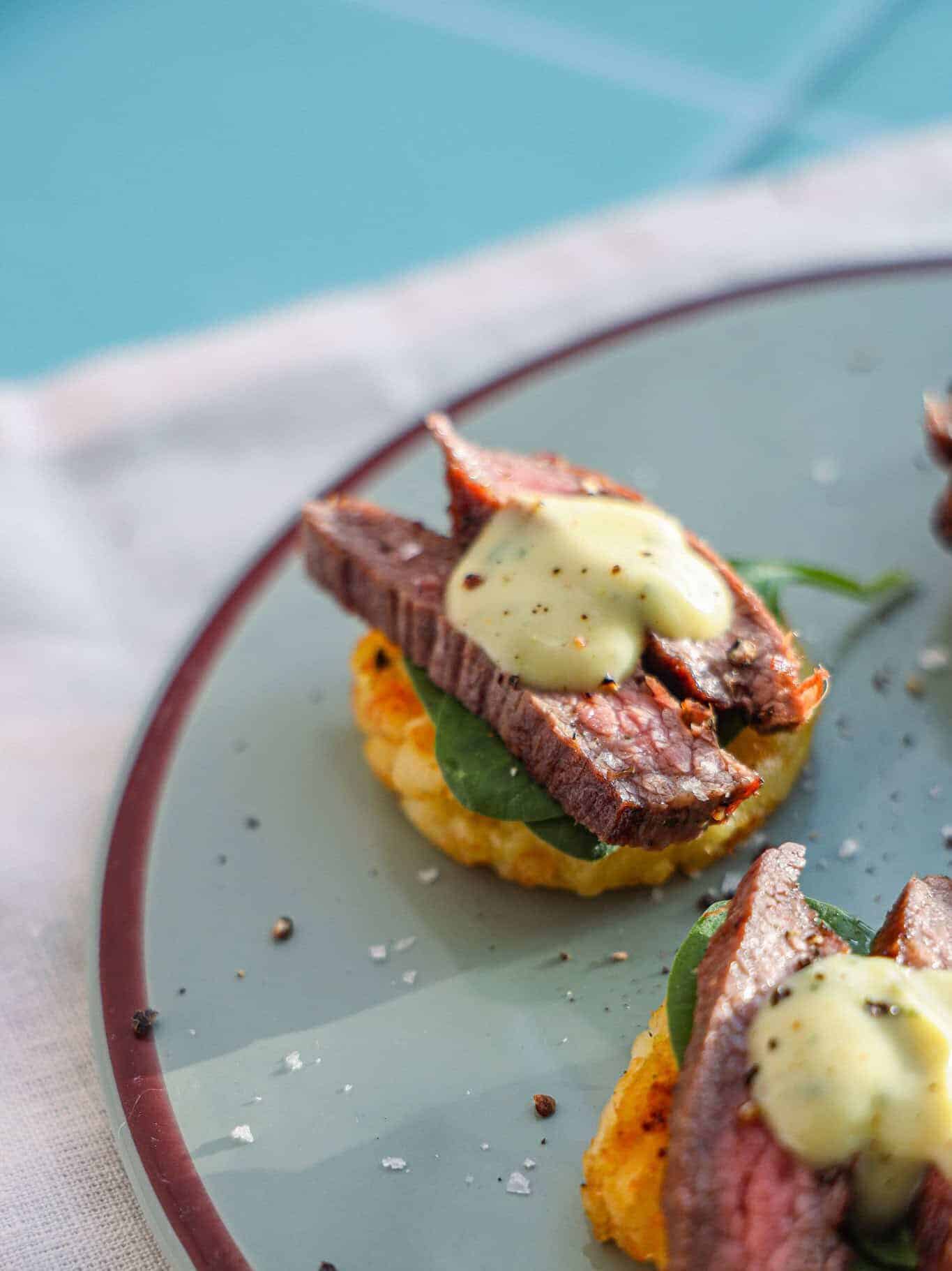 Røsti med flankesteak og bearnaise