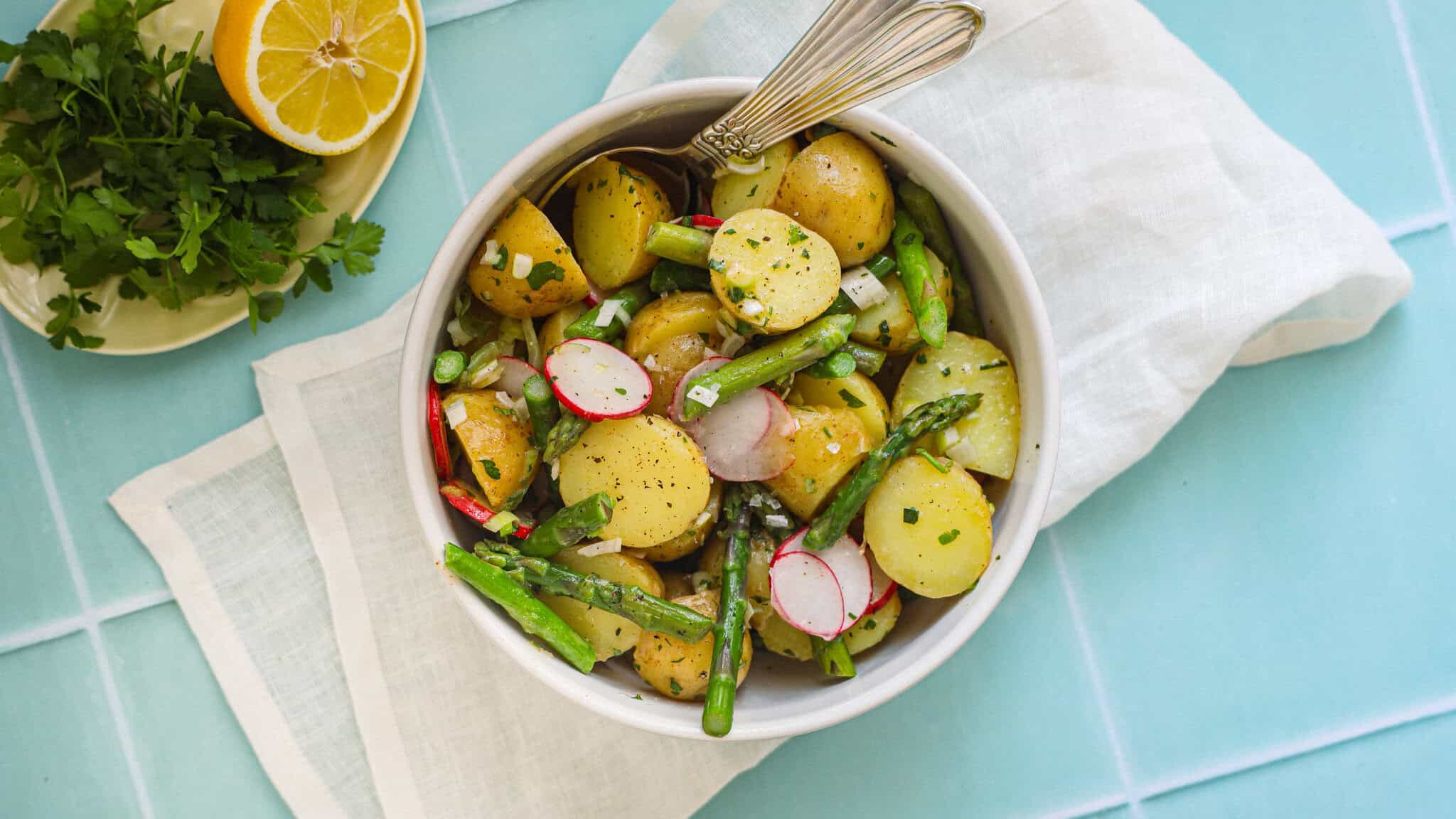 Kartoffelsalat med asparges