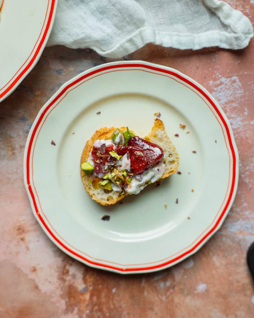 Bagte jordbær med burrata_04