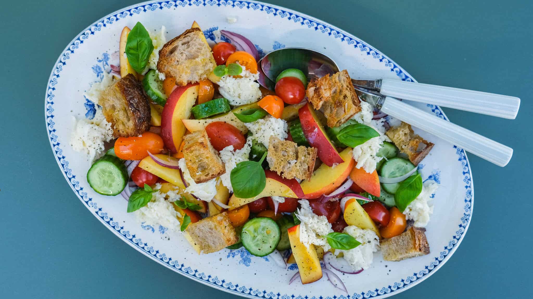 Panzanella salat