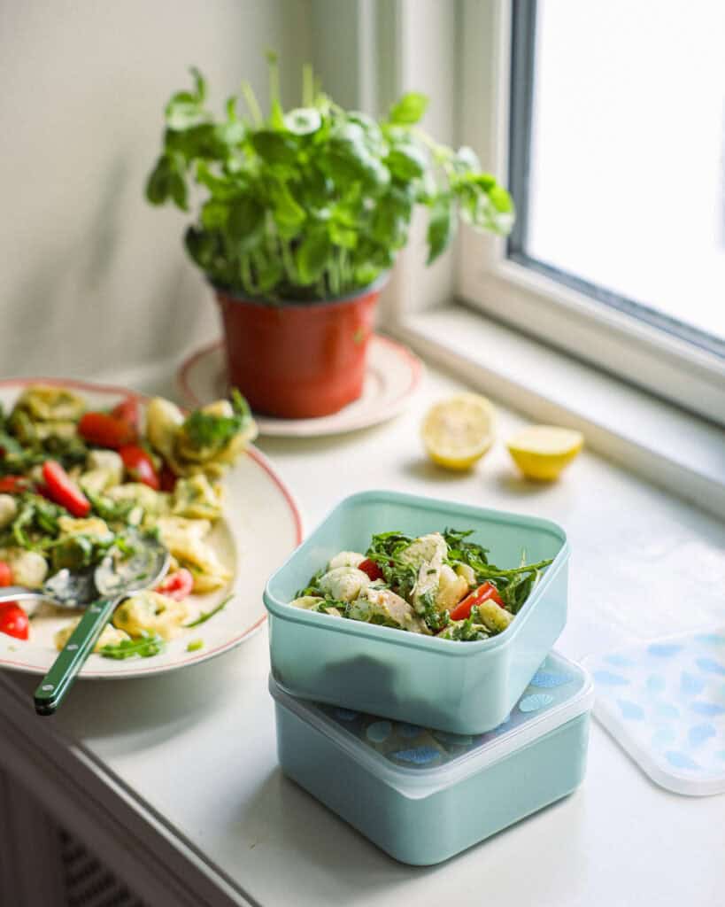 tortellini salat med pesto_07