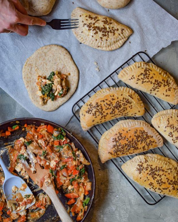 Pirogger med feta, spinat og champignon